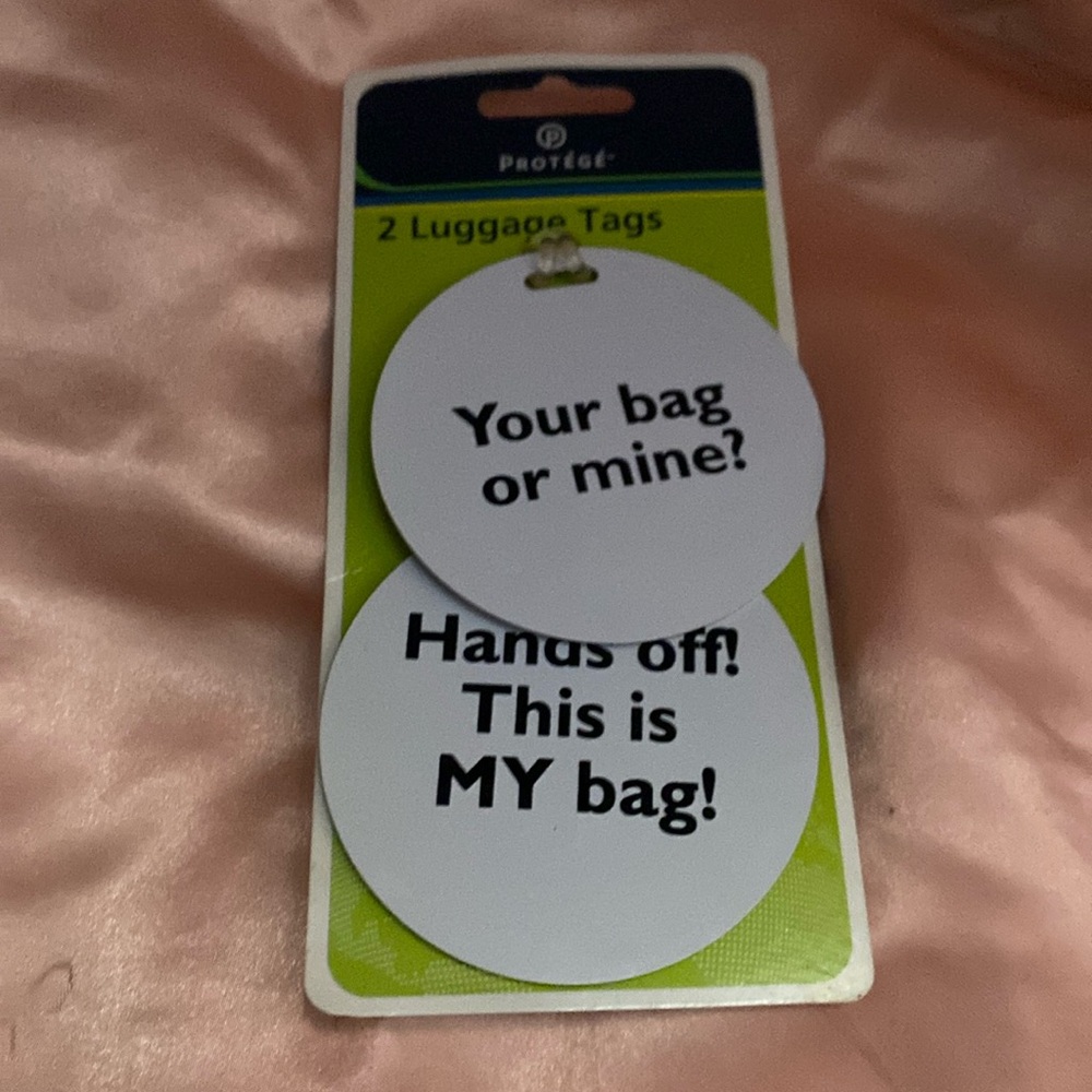Protege Luggage Tags